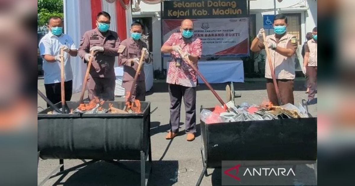 Kejari Madiun Musnahkan 1,1 Kg Sabu, Wujud Komitmen Berantas Narkoba