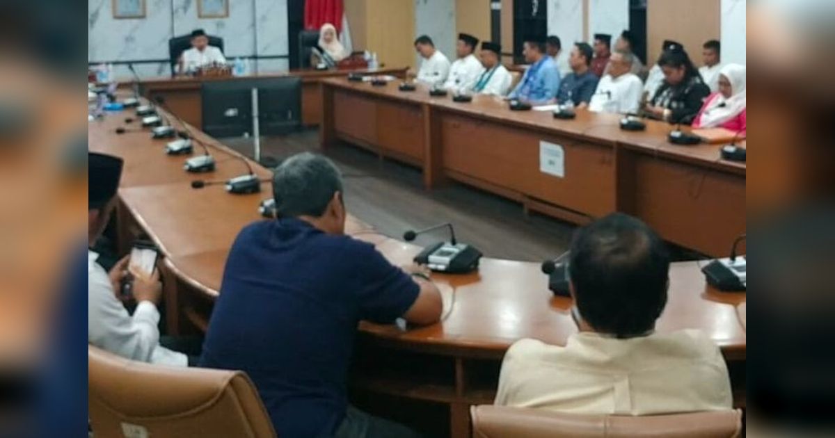 Bupati Kepulauan Seribu Pastikan Implementasi Kebijakan Wajib Belajar 13 Tahun