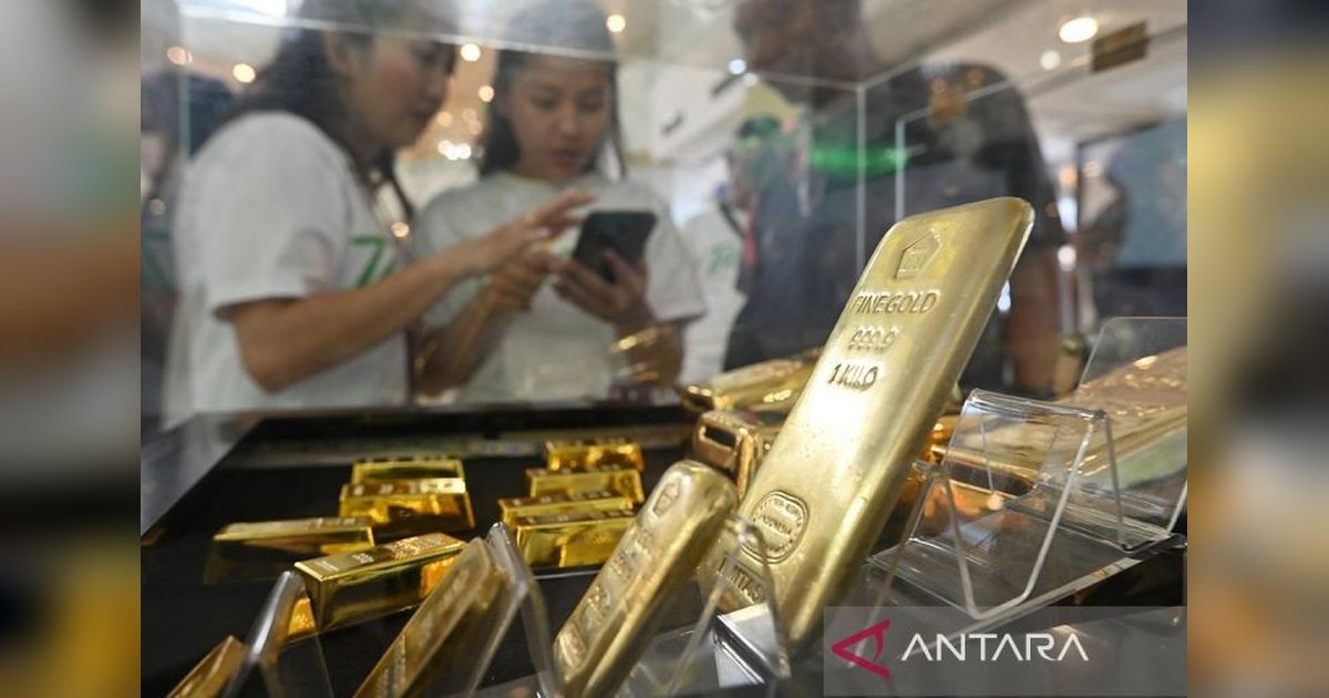 Harga Emas Pegadaian Hari Ini: UBS dan Galeri24 Stabil, Antam Turun Tipis