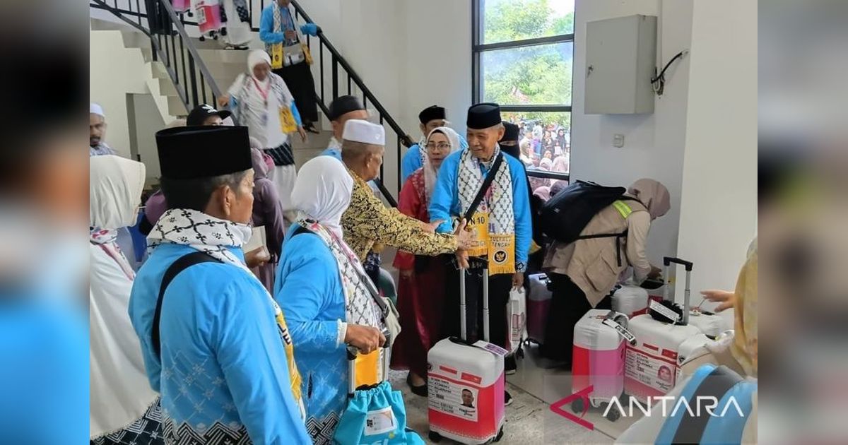 Kemenag Sigi Imbau Jamaah Calon Haji Jaga Kekompakan dan Kesehatan di Tanah Suci