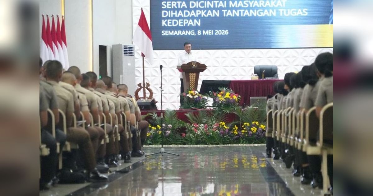 Menko Polkam Djamari: Polri Harus Dicintai Rakyat, Wujudkan Pengabdian Sepanjang Hidup