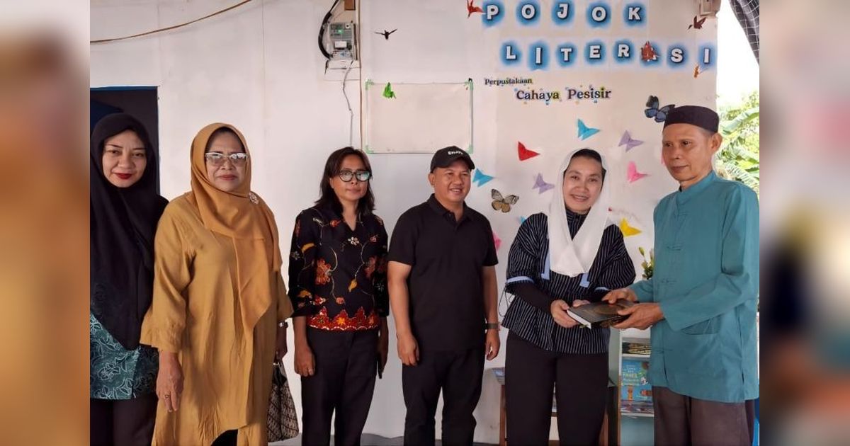 Peningkatan Literasi Anak Palu Melalui Perpustakaan dan TPQ Pesisir