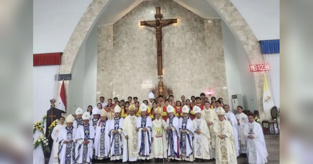 Pesta Perak Uskup Palangka Raya: 25 Tahun Pelayanan Mgr. Aloysius Sutrisnaatmaka Dihadiri Petinggi Katolik Se-Indonesia