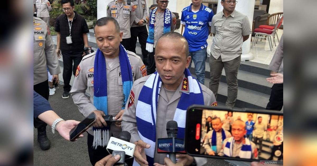 Kapolda Jabar Ajak Bobotoh Rayakan Kemenangan Persib dengan Tertib, Jaga Keamanan dan Ketertiban Masyarakat