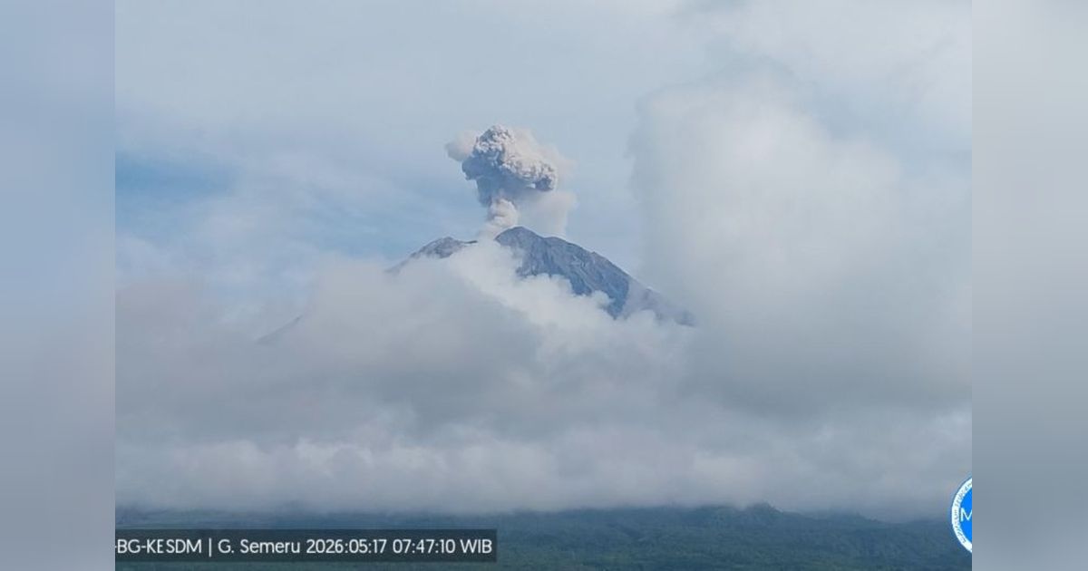 Erupsi Gunung Semeru Tiga Kali dalam Sehari, PVMBG Tetapkan Status Siaga dan Larangan Aktivitas