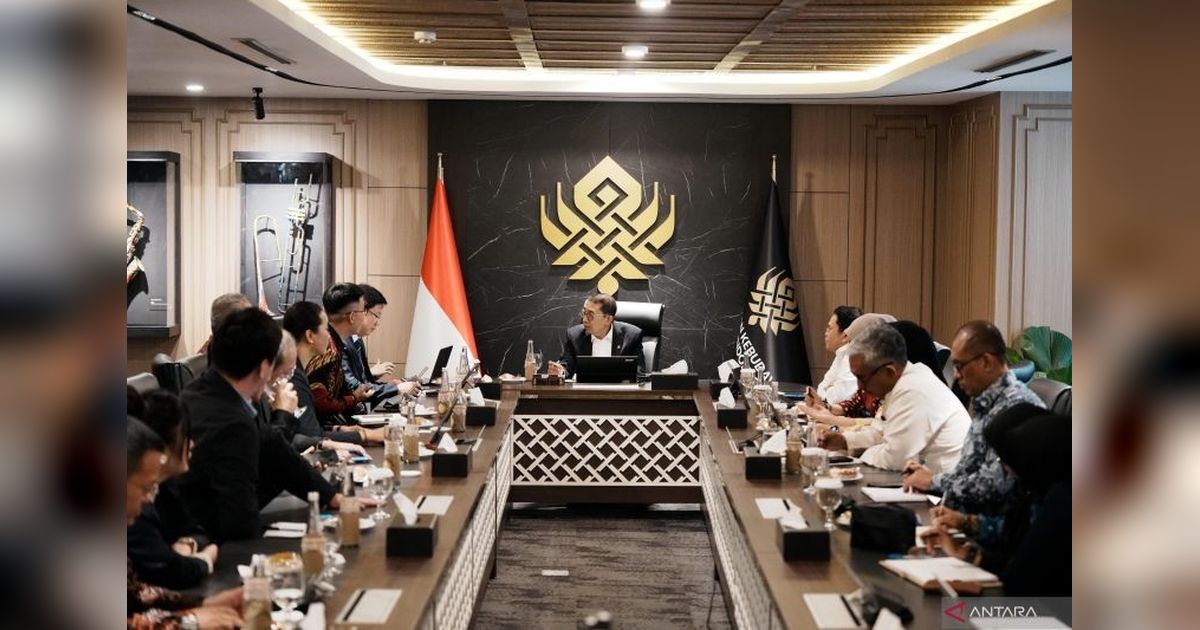 Perkuat Hubungan Bilateral, Kemenbud Jajaki Kerja Sama Kebudayaan Indonesia-Tiongkok di Berbagai Bidang