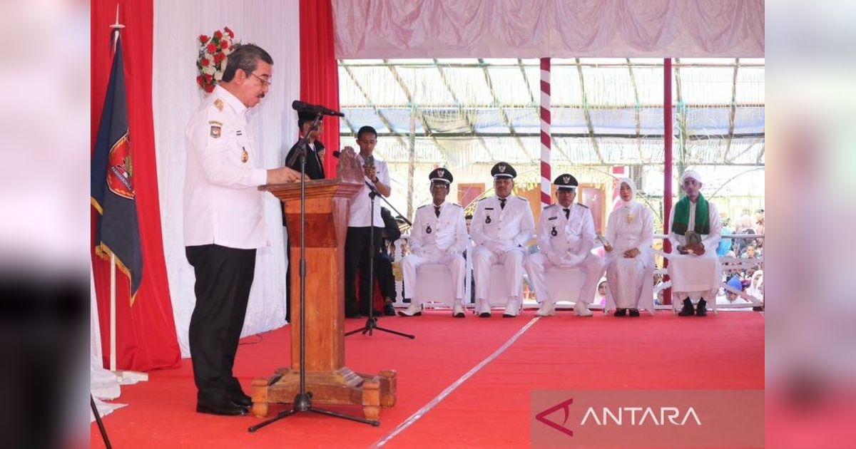 Gubernur Maluku Tegaskan Penguatan Negeri Adat Melalui Pelantikan Raja