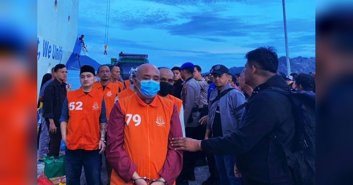 Kejari Natuna Kirim 15 Tahanan ke Lapas Tanjungpinang dan Batam, Hadapi Tantangan Geografis