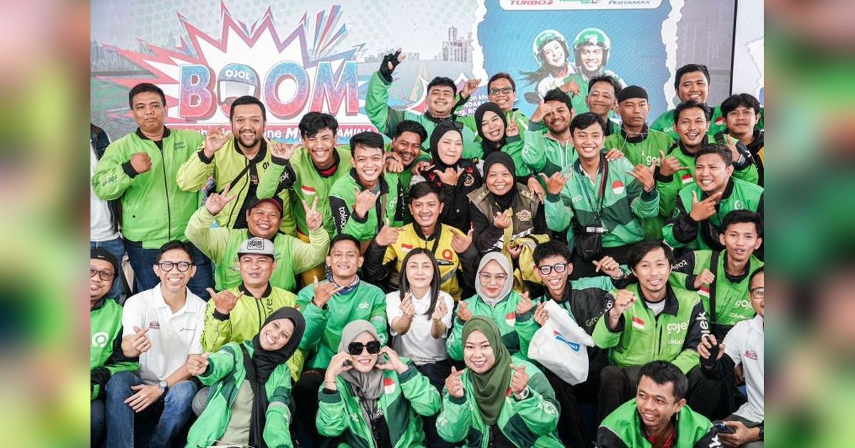 Pertamina Patra Niaga Berikan 25 Sepeda Motor Baru untuk Mitra Ojek Online Lewat Program BOOM MyPertamina