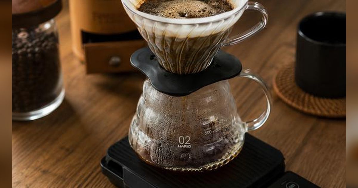 Cara Mudah Membuat Kopi Ala Kafe di Rumah dengan Modal Sederhana