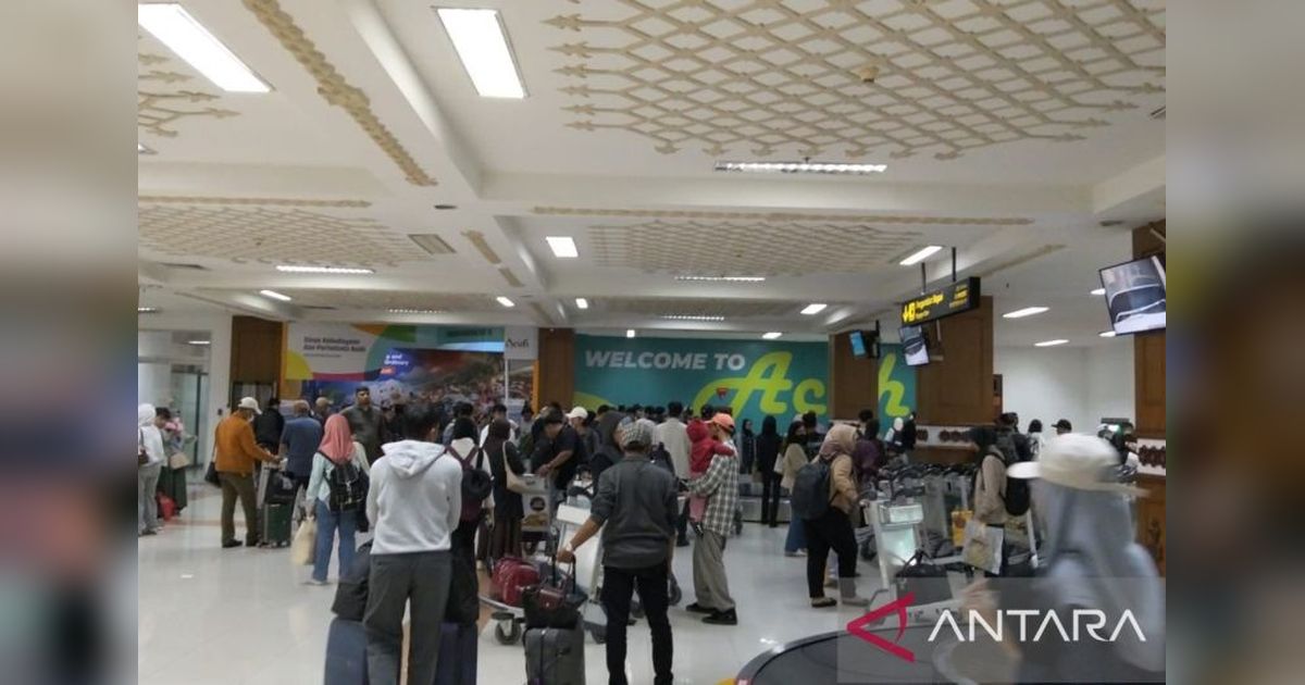Harga Tiket Melambung, Penumpang Bandara SIM Turun 46 Persen Saat Idul Adha