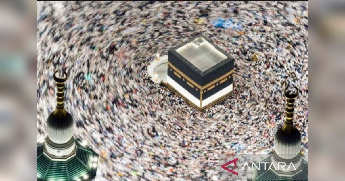 Jemaah Haji Laksanakan Tawaf Wada Penuh Khusyuk, Tandai Akhir Perjalanan Spiritual di Tanah Suci