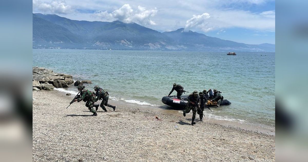 TNI AL Perkuat Kesiapan Tempur Prajurit Lewat Operasi Trisila II di Palu