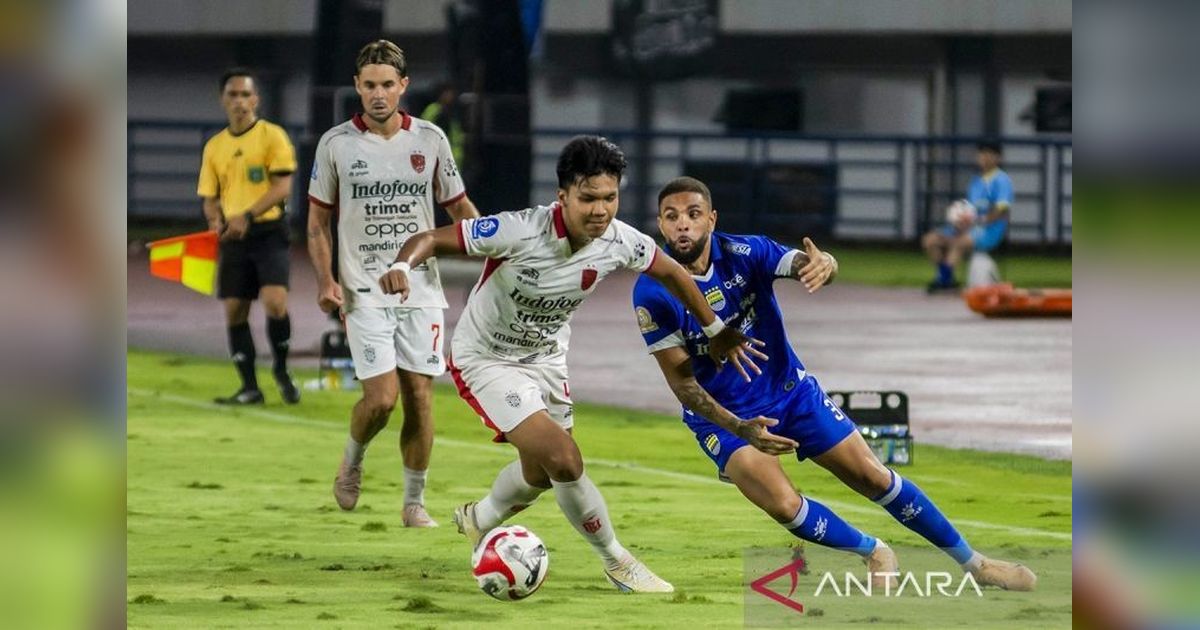 Layvin Kurzawa Tinggalkan Persib, Manajemen Sampaikan Terima Kasih Atas Dedikasi