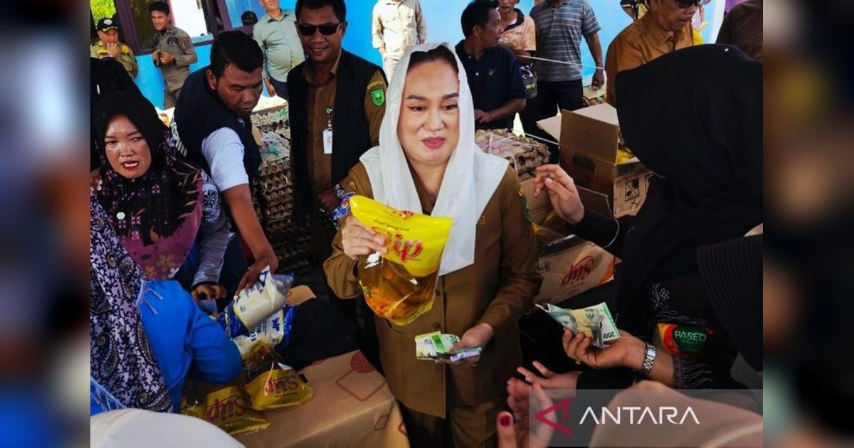 Pemkab Natuna Gelar Pasar Murah, Jaga Daya Beli Masyarakat di Tengah Tantangan Ekonomi