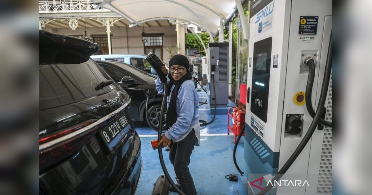 Perlindungan Konsumen SPKLU: Menjamin Hak Pengguna di Era Kendaraan Listrik