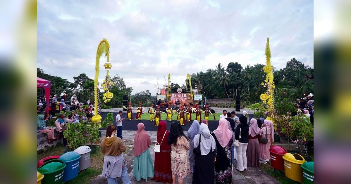 Tari Gandrung Meriahkan Senja di Agrowisata Tamansuruh Banyuwangi, Manjakan Wisatawan