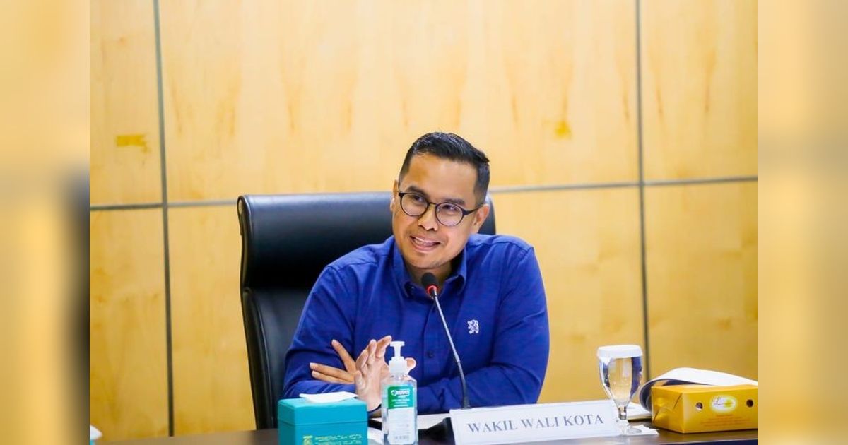 Pemkot Tangsel Gratiskan Seragam Batik dan Olahraga, Ringankan Beban Orang Tua di Tahun Ajaran Baru