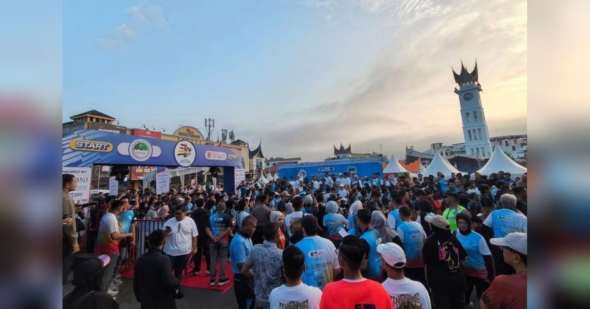 Ribuan Pelari Meriahkan International Jam Gadang Fun Run 2026 di Bukittinggi
