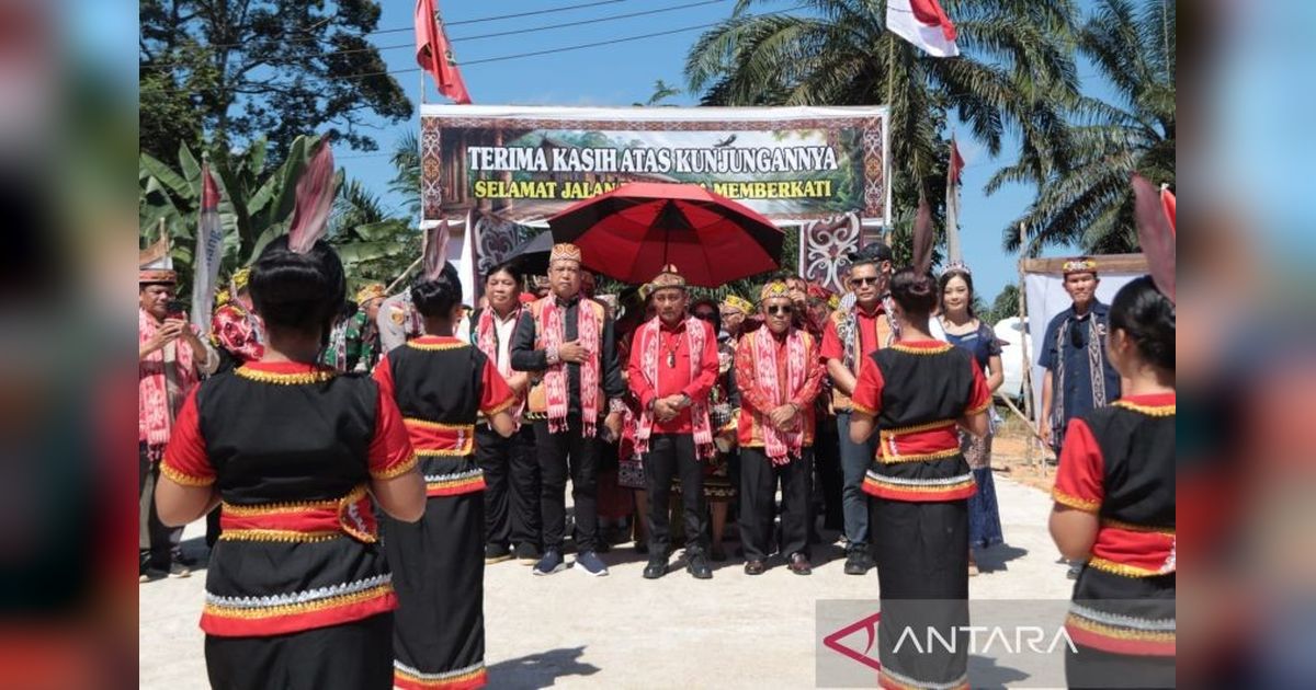 Wagub Kalbar Ajak Generasi Muda Pertahankan Identitas dan Pe