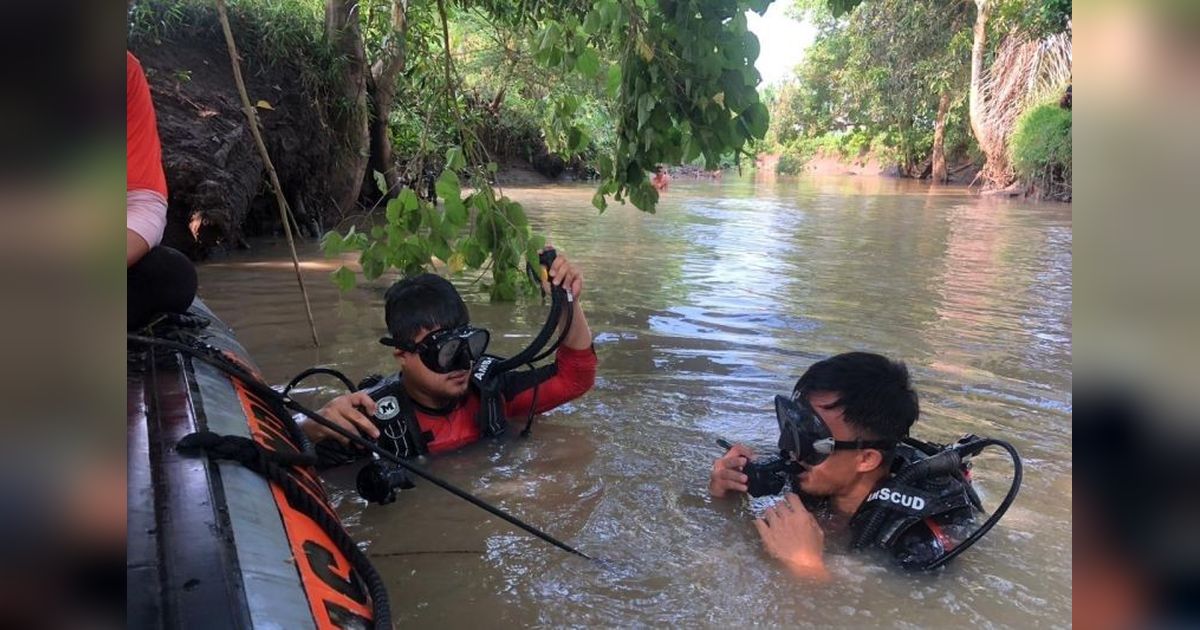 Basarnas Terjunkan Penyelam, Pencarian Anak Hilang di Sungai