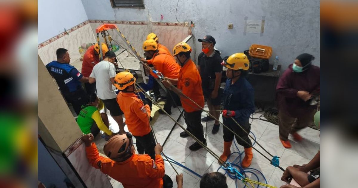 Evakuasi Remaja Jatuh Sumur 25 Meter di Ponorogo, BPBD Berha