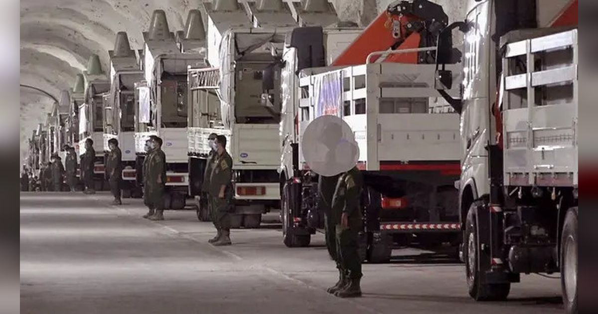 Iran Balas AS, Serang Pangkalan Militer di Yordania, Bahrain