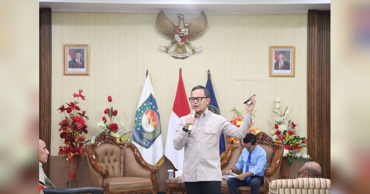 {{caption}}
