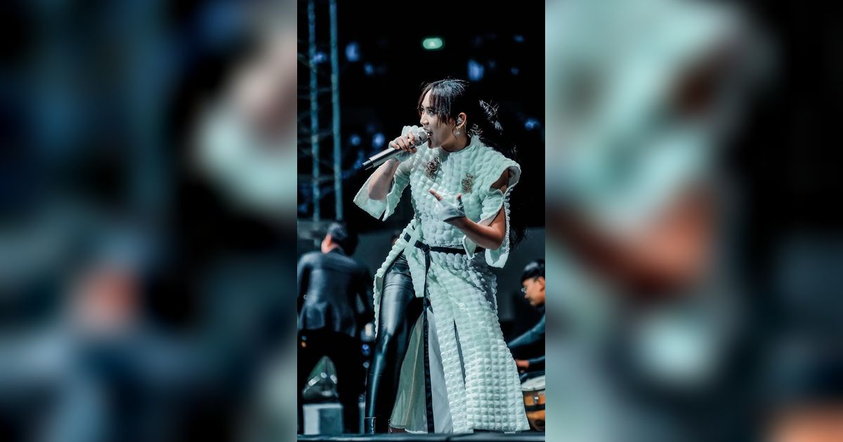 Happy Asmara Ungkap Dirinya Kesurupan Saat Manggung