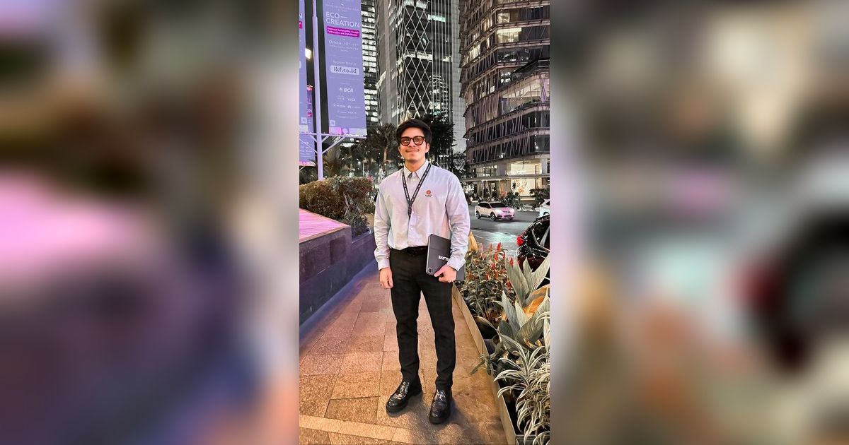 Potret Atta Halilintar Mendadak jadi Anak Magang di SCBD, Netizen 'Stylenya Begini Bosnya Ketar-ketir'