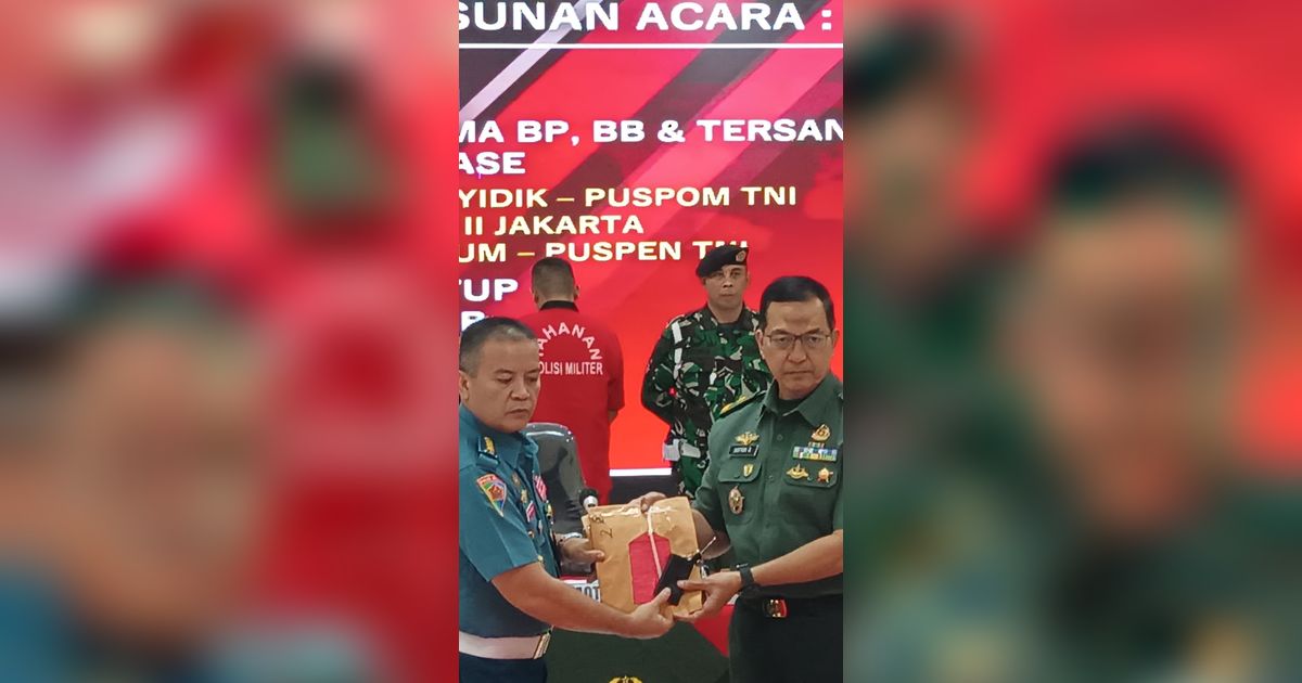 Puspom TNI Serahkan Pejabat Basarnas ke Oditur Militer Terkait Kasus Suap Kabasarnas