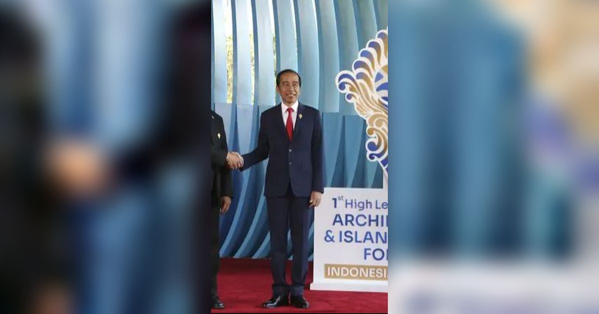 VIDEO: Xanana Gusmao 'Nyerah' Dengar Dangdut Koplo, Joget di Panggung Bikin Jokowi Ngakak