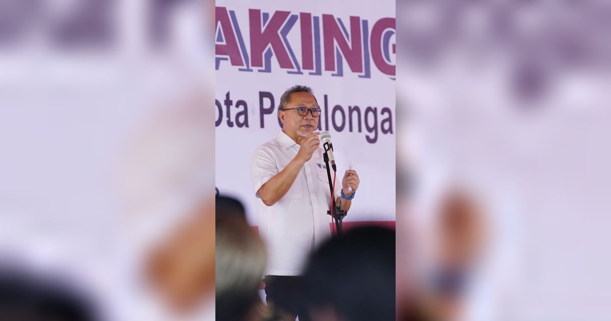 Mendag Zulkifli Hasan Resmikan Pembangunan Pasar Banjarsari di Pekalongan