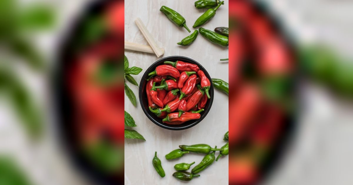 Colorful Hot Peppers Laying On A Wooden Table Background, Chili Pepper  Vegetables, Hd Photography Photo, Food Background Image And Wallpaper for  Free Download