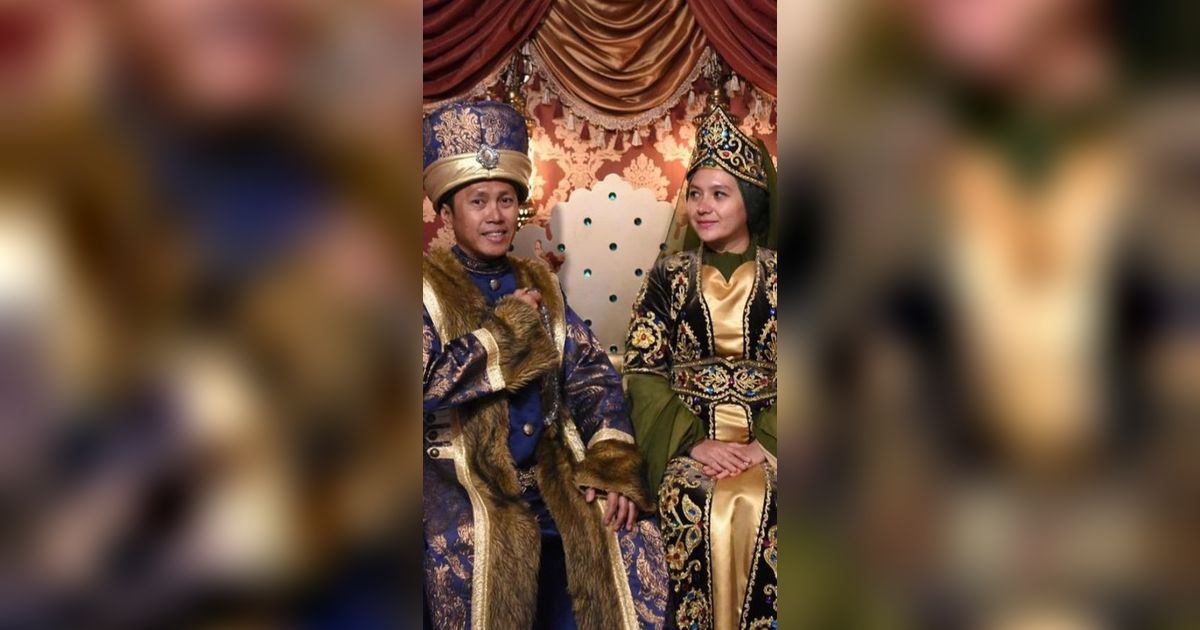 Eko Patrio Unggah Potret Romantis dengan Viona di Anniversary Pernikahan ke-22, Foto Jadulnya Bikin Salfok