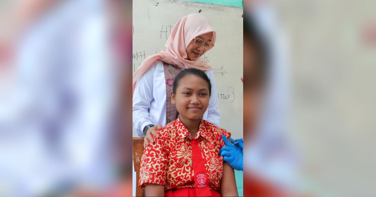 Cegah Kanker Serviks, Vaksinasi HPV pada Siswi Putri di Banyuwangi Capai 83 Persen