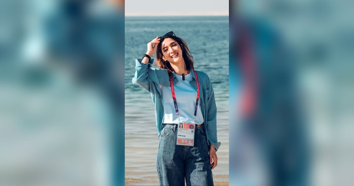 Sheila Purnama, News Anchor yang Curhat Lewat 'Tak Terikat'