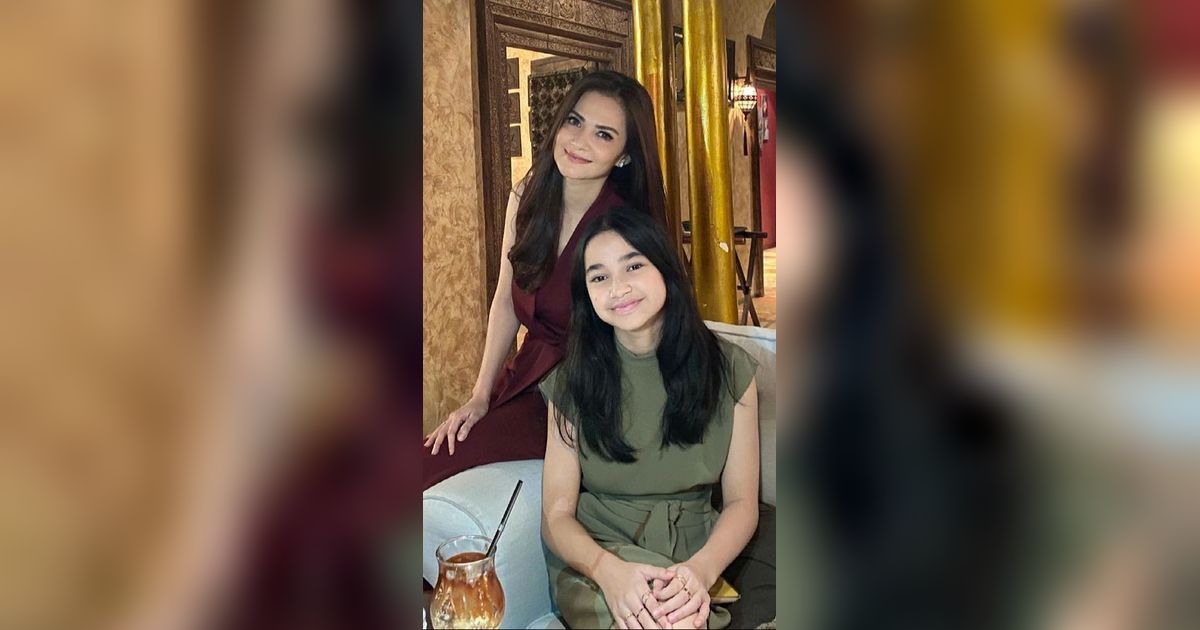 Jarang Tersorot, Transformasi Sydney, Putri  Cut Tari dari Suami Pertama yang Bikin Hati Meleleh