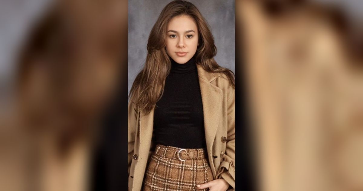 Potret Wulan Guritno Cantik Banget Dalam Ai Yearbook, Disebut Kayak Nikita Willy Sampai Avril Lavigne