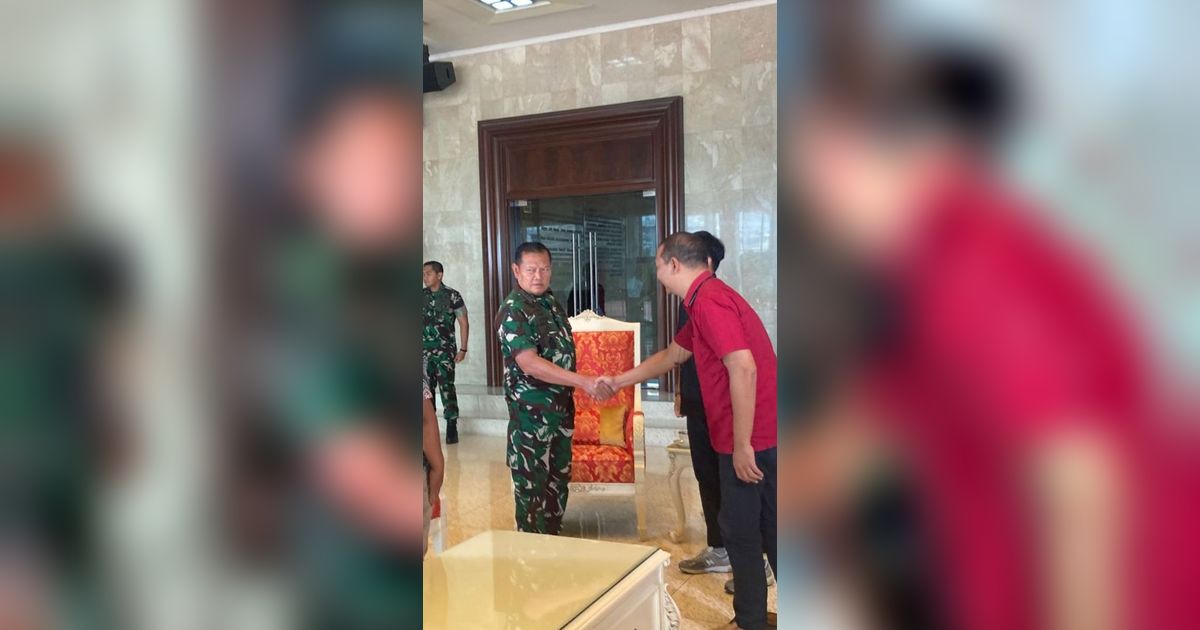 Panglima TNI Minta Prajurit Jadi Solusi Atasi Kesulitan Rakyat