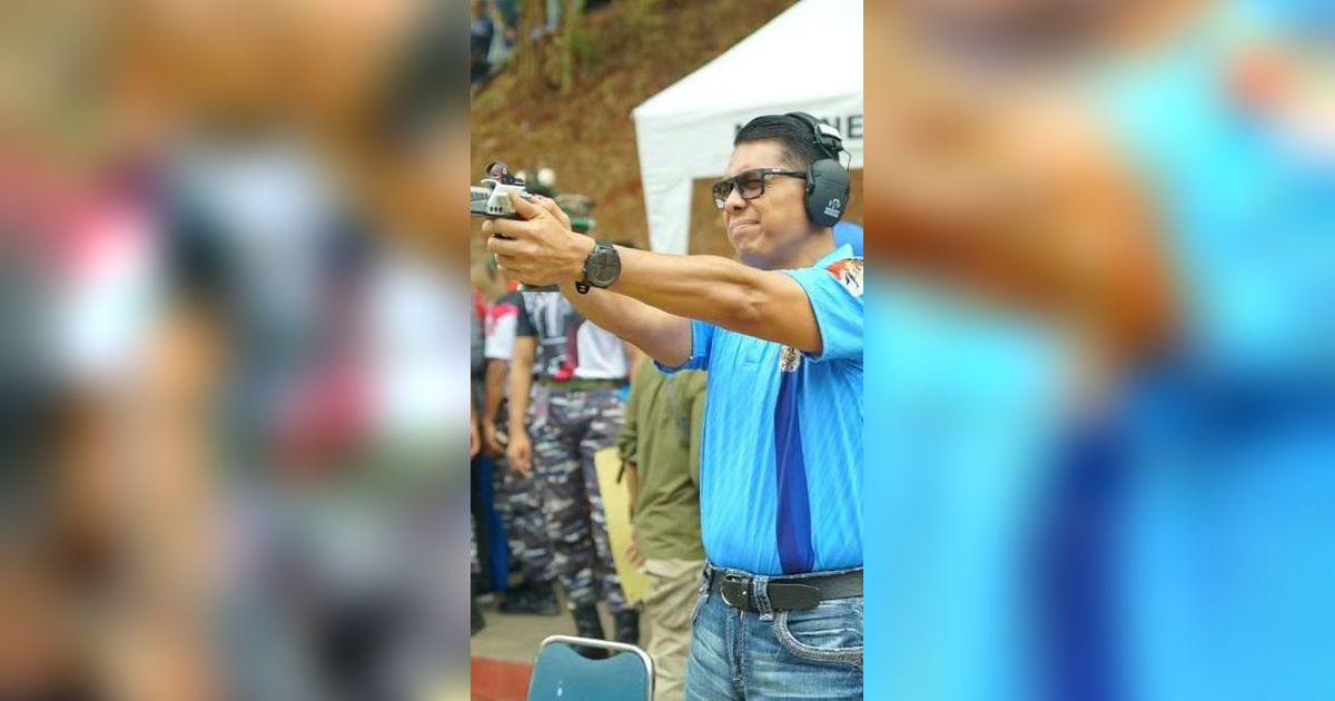 Potret Jenderal Berdarah Brimob Pegang Pistol Nembak di Markas Marinir, Sosoknya Pernah Didor Teroris dari Dekat Tapi Tak Kena