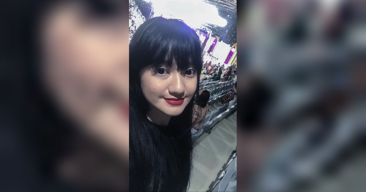 10 Potret Terbaru Marcella Simon yang Dua Kali Pindah Agama