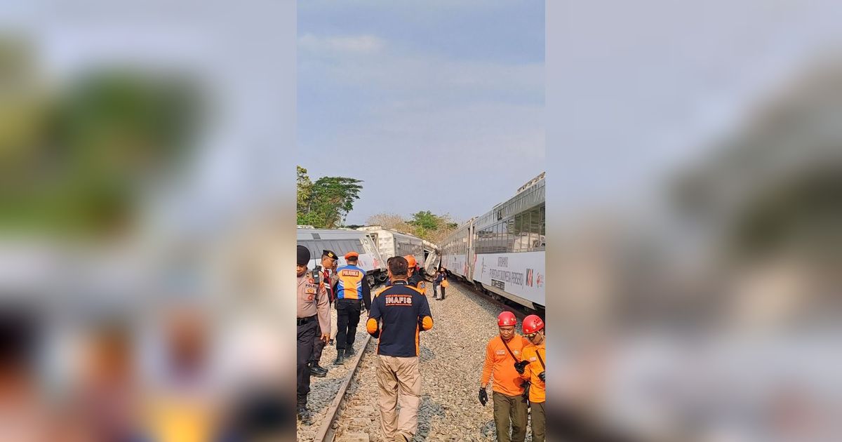 Evakuasi Gerbong Kereta Argo Semeru dan Argo Wilis yang Bertubrukan Selesai, Perjalanan KA Mulai Normal