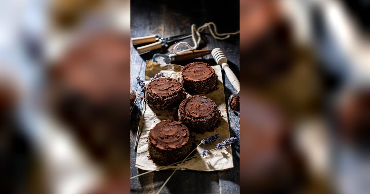 Resep Moist Chocolate Cake, Kue Coklat Viral Lumer di Mulut