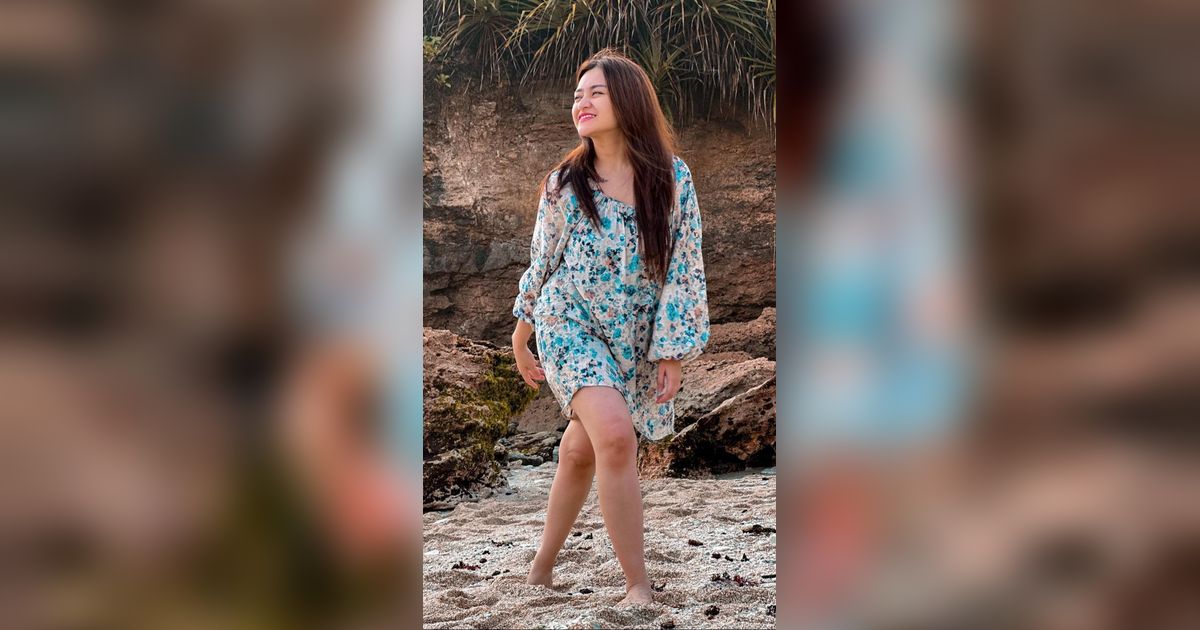 Nathalie Holscher Tampil Berbusana Ketat, Netizen: Balik ke Setelan Pabrik