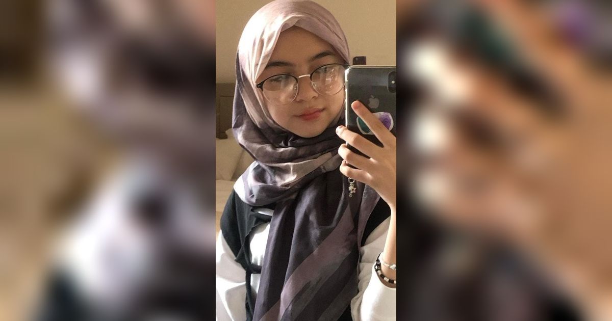 Makin Cantik Berhijab, Potret Terbaru Sienna Anak Marshanda yang Posenya Bikin Salfok 'Kerudung Belepotan Tetap Cantik'