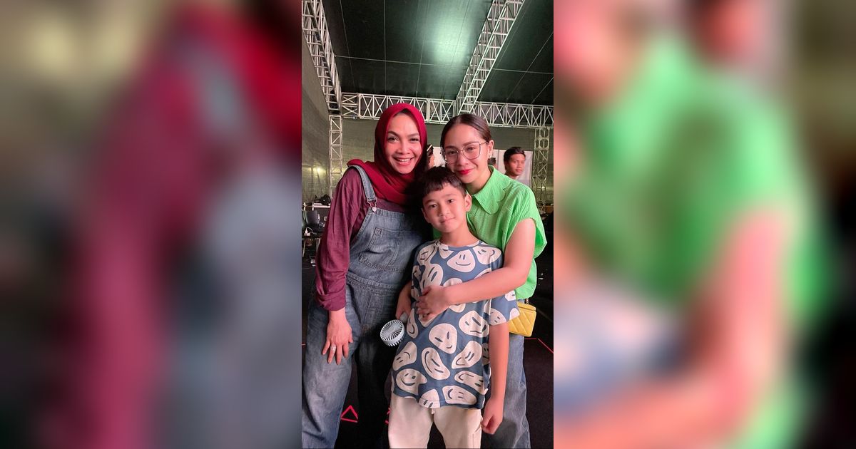Isi Lemari Rieta Amilia Ibunda Nagita Slavina Bikin Syok, Tas Hermes Ratusan Juta Ditumpuk dan Terlipat: 'The Real Orang Kaya'