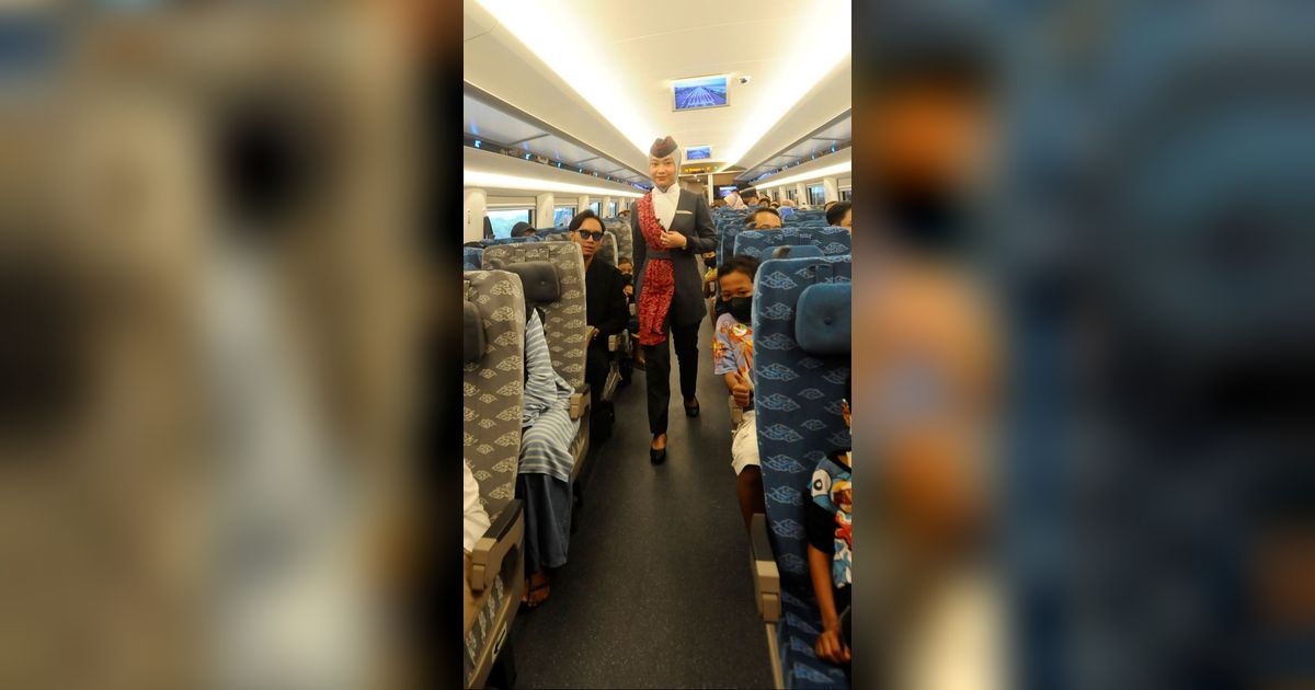 Jokowi Resmikan Kereta Cepat Whoosh, Terkencang se-Asia Tenggara