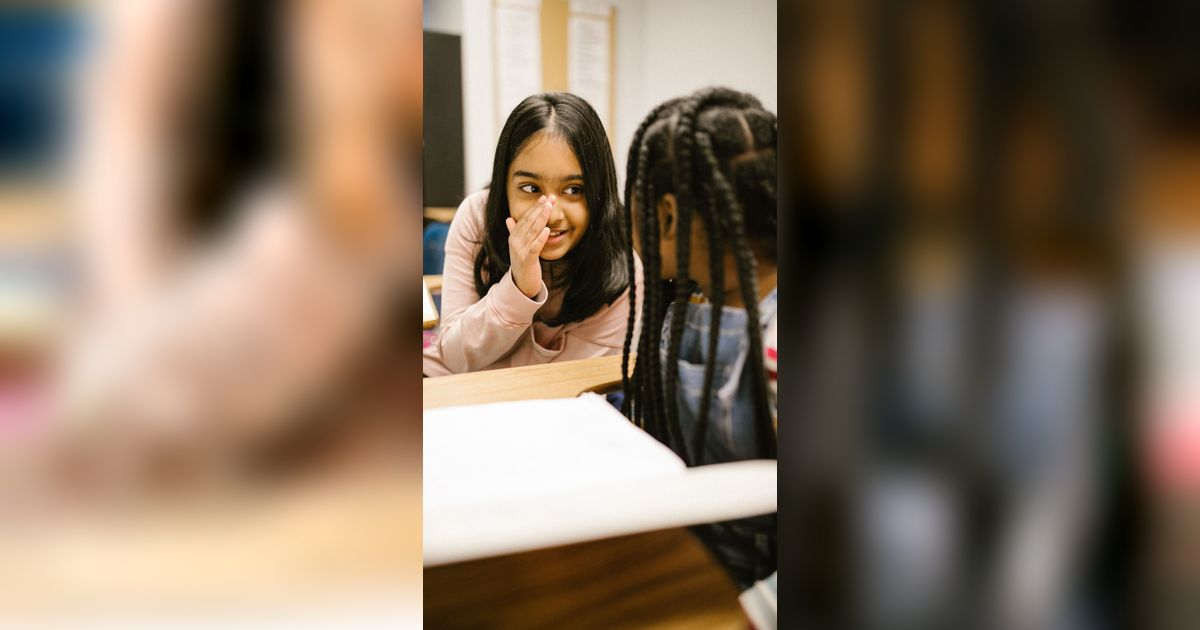 10 Bahaya Ghibah yang Mengerikan, Dosanya Lebih Berat daripada Zina