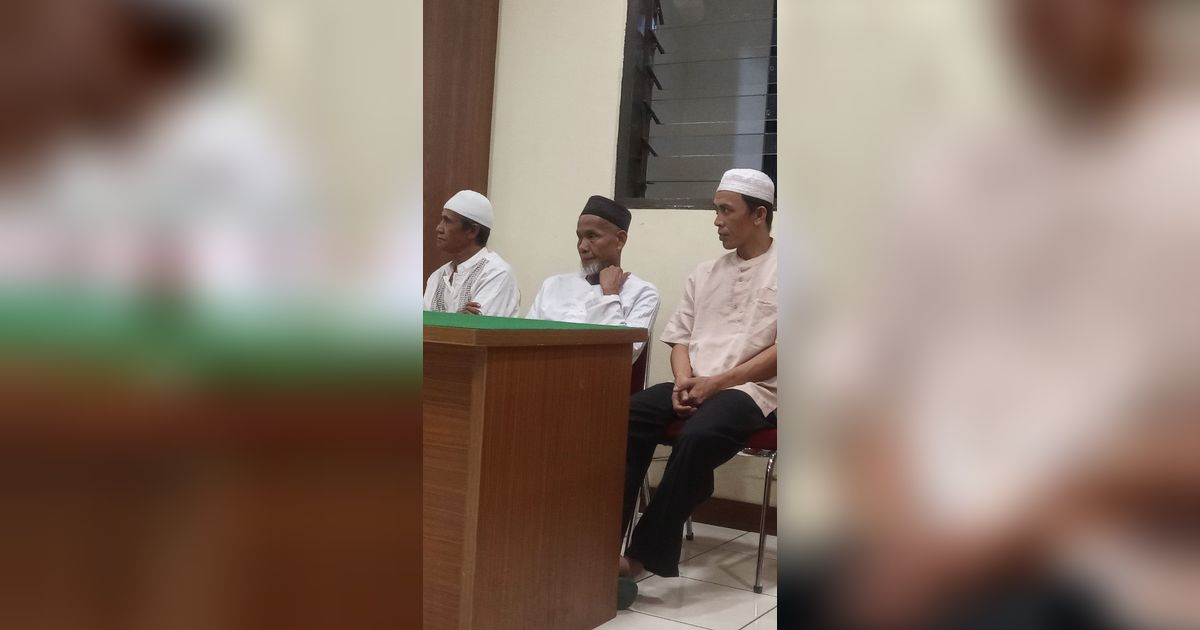 Dukun Aki Cs Pembunuh Berantai di Bekasi Dituntut Hukuman Mati